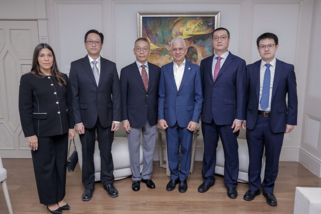 Presidente Cormidom junto a comisión Perilya Limited sostuvo encuentros en el Senado de la República y la Dirección General de Minería